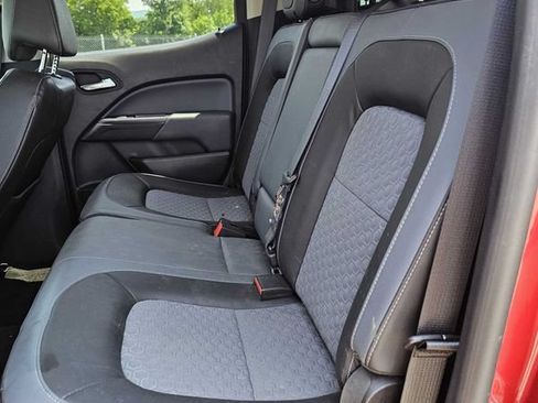 Used 2015 Chevrolet Colorado Z71 AWD/4WD image 5