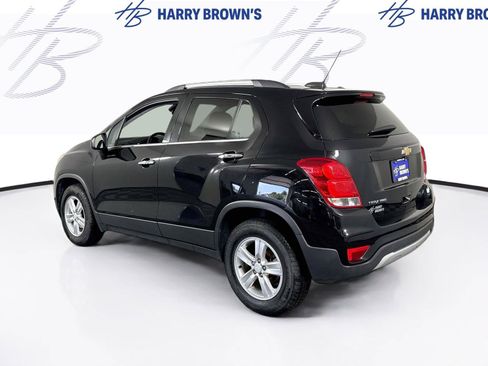 Used 2018 Chevrolet Trax LT w/ LT Convenience Package AWD/4WD image 26