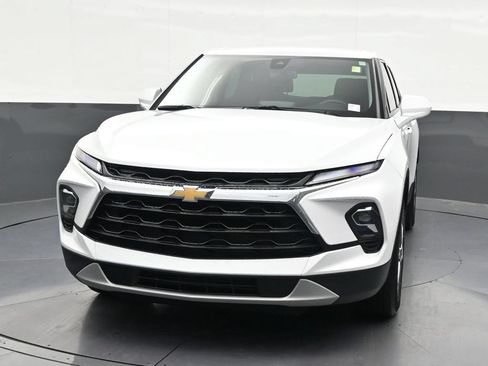 Used 2024 Chevrolet Blazer LT FWD image 9
