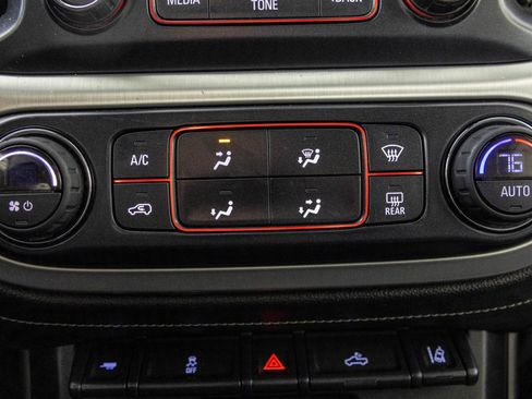 Used 2016 GMC Canyon SLT w/ Driver Alert Package AWD/4WD image 27