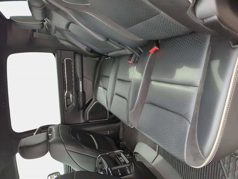 Used 2022 RAM 1500 Laramie w/ Sport Appearance Package image 14