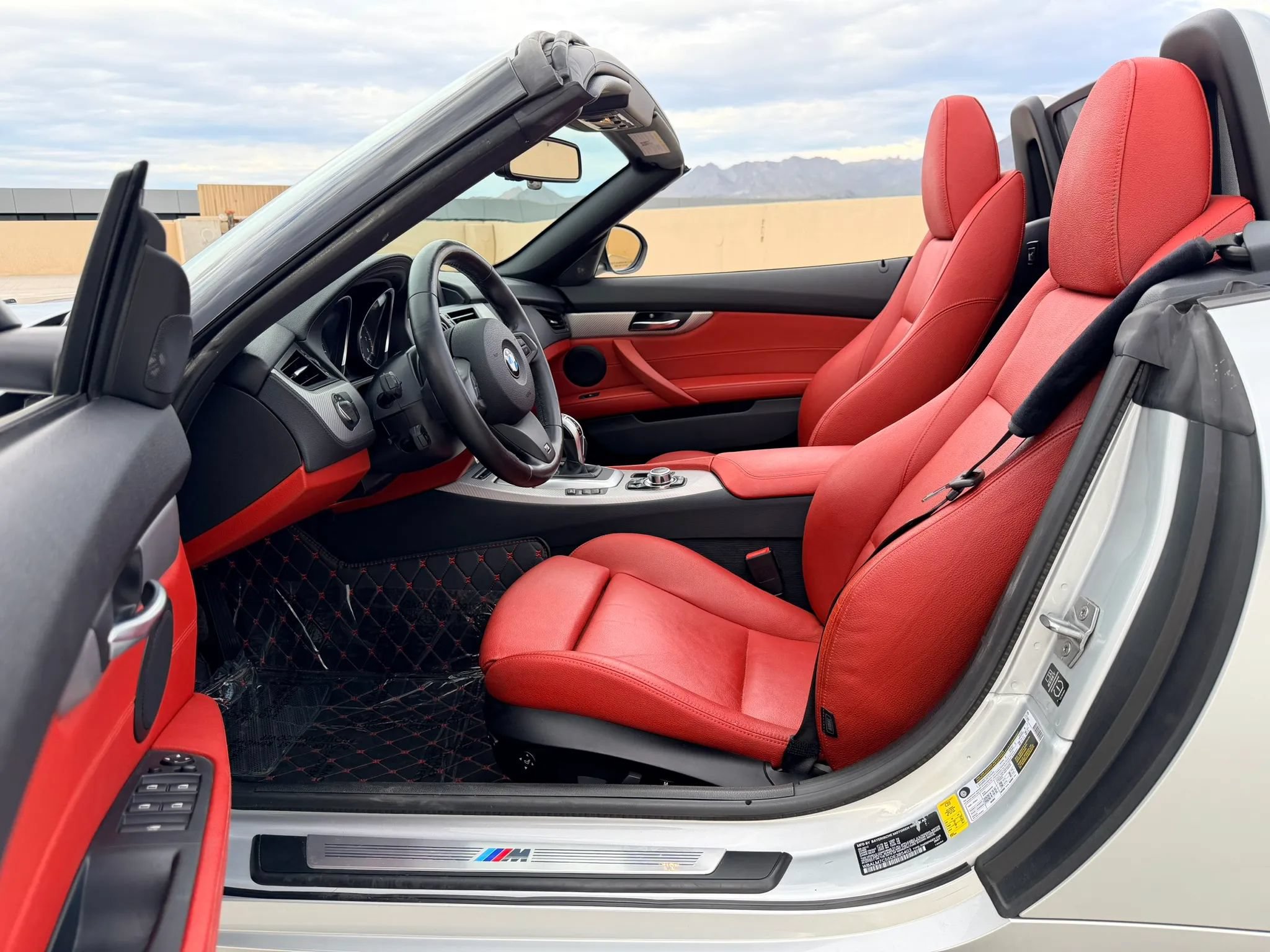 Used 2013 BMW Z4 sDrive35i RWD image 8