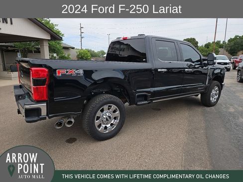 Used 2024 Ford F250 Lariat w/ Lariat Ultimate Package AWD/4WD image 12