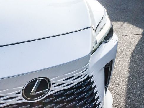 Used 2025 Lexus RX 350 w/ Convenience Package image 12