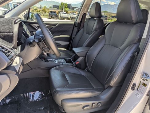 Used 2024 Subaru Forester Limited AWD/4WD image 28