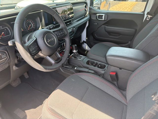 Used 2026 Jeep Gladiator Rubicon AWD/4WD image 14