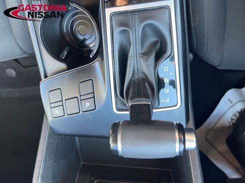 Used 2023 Kia Sportage LX image 40