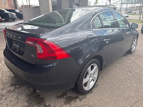 Used 2012 Volvo S60 T5 image 3