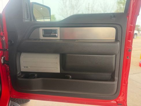 Used 2013 Ford F150 Raptor w/ Luxury Equipment Group image 22