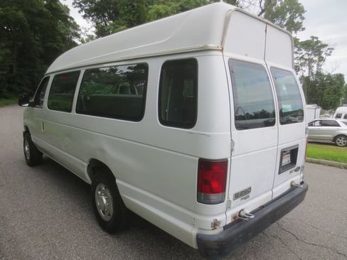 Used 2013 Ford E-250 and Econoline 250 Extended w/ PWR Group RWD image 5