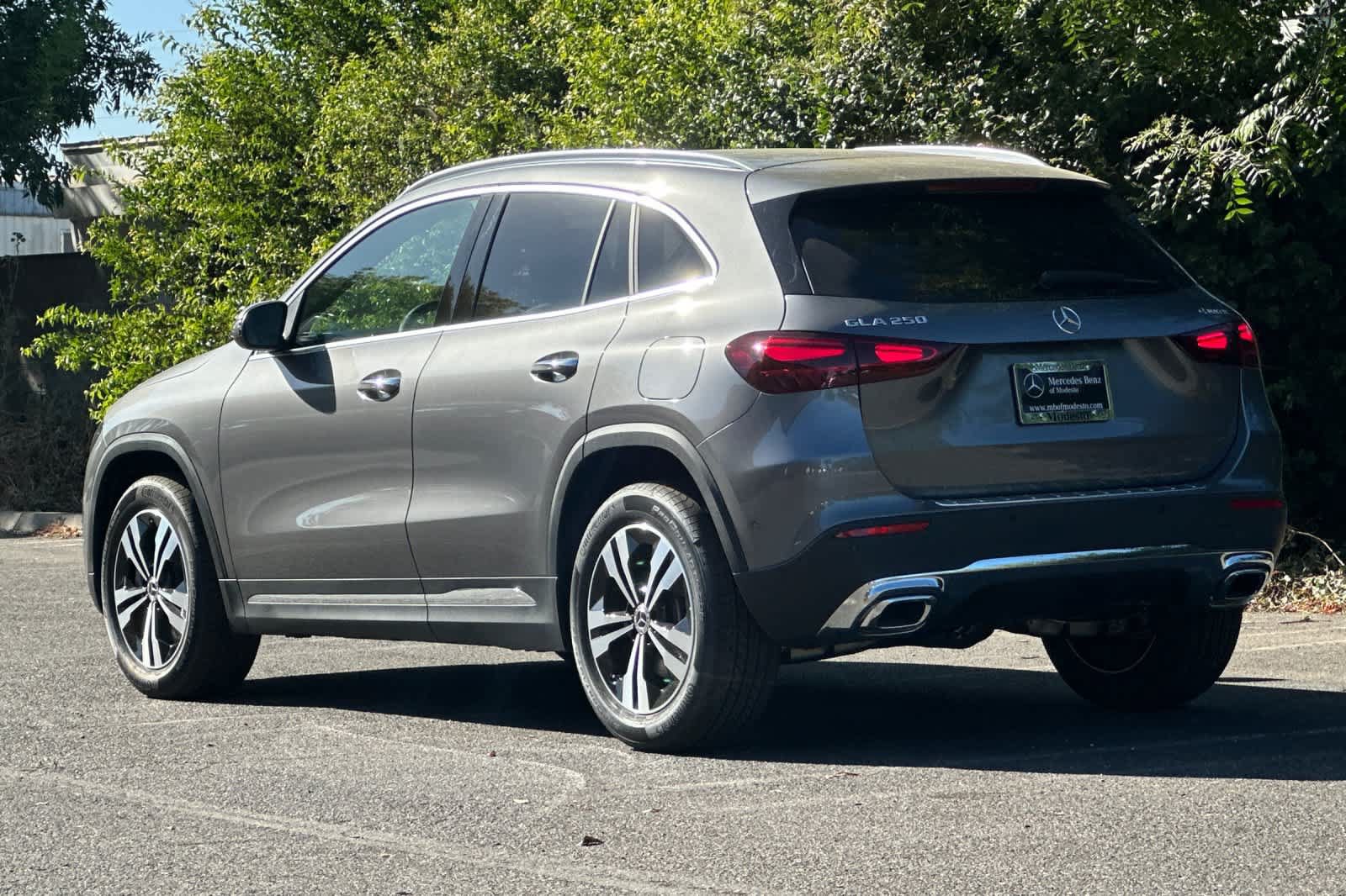 New 2026 Mercedes-Benz GLA 250 4MATIC image 5