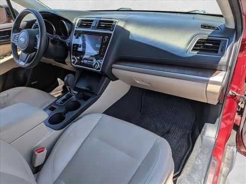 Used 2019 Subaru Outback 3.6R Limited AWD/4WD image 21