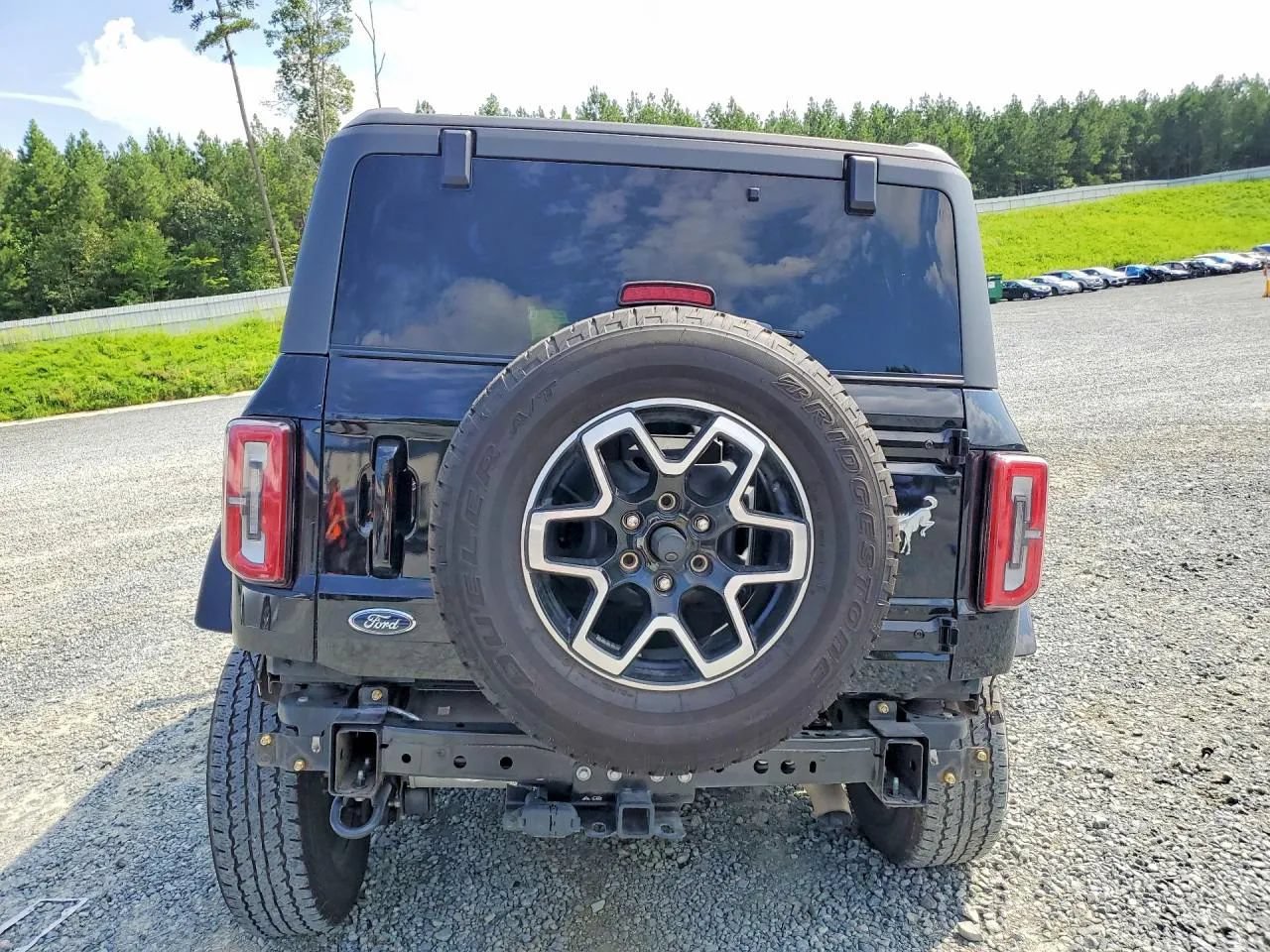 Used 2024 Ford Bronco Outer Banks AWD/4WD image 6