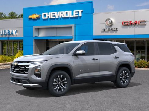 New 2026 Chevrolet Equinox LT w/ Safety and Technology Package AWD/4WD image 2