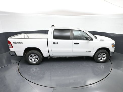 Used 2023 RAM 1500 Big Horn AWD/4WD image 40