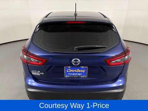 Used 2021 Nissan Rogue Sport S FWD image 9