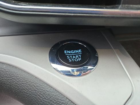 Used 2023 Ford Explorer XLT w/ Equipment Group 202A image 22