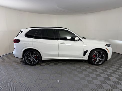 Used 2024 BMW X5 sDrive40i w/ M Sport Package RWD image 8