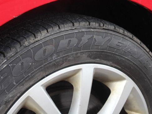 Used 2014 Volkswagen Jetta SE image 9