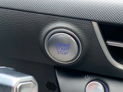 Certified 2024 Hyundai Sonata SEL FWD image 17
