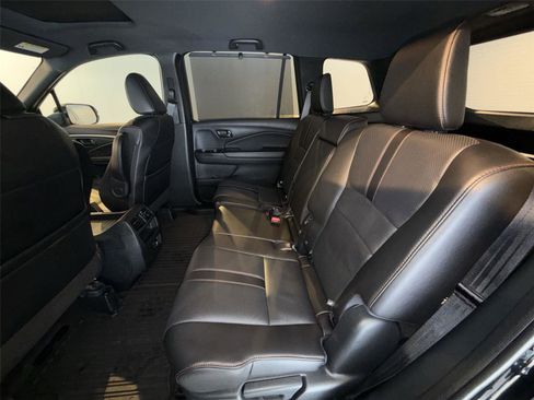 Used 2023 Honda Passport TrailSport image 25