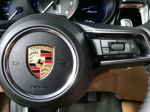 New 2026 Porsche Macan Turbo AWD/4WD image 12
