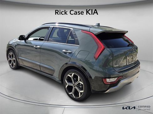 Certified 2023 Kia Niro SX Touring image 8