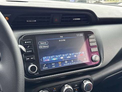 Used 2023 Nissan Kicks SV image 17