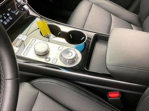 Used 2026 Genesis GV70 2.5T image 15