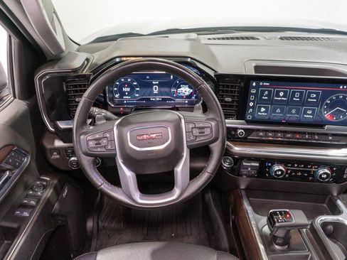 Used 2024 GMC Sierra 1500 SLT w/ SLT Premium Plus Package AWD/4WD image 12
