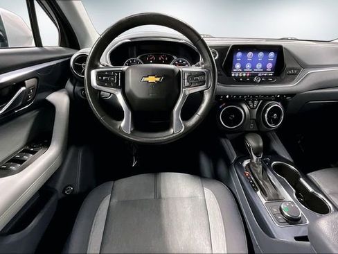 Used 2021 Chevrolet Blazer LT image 9