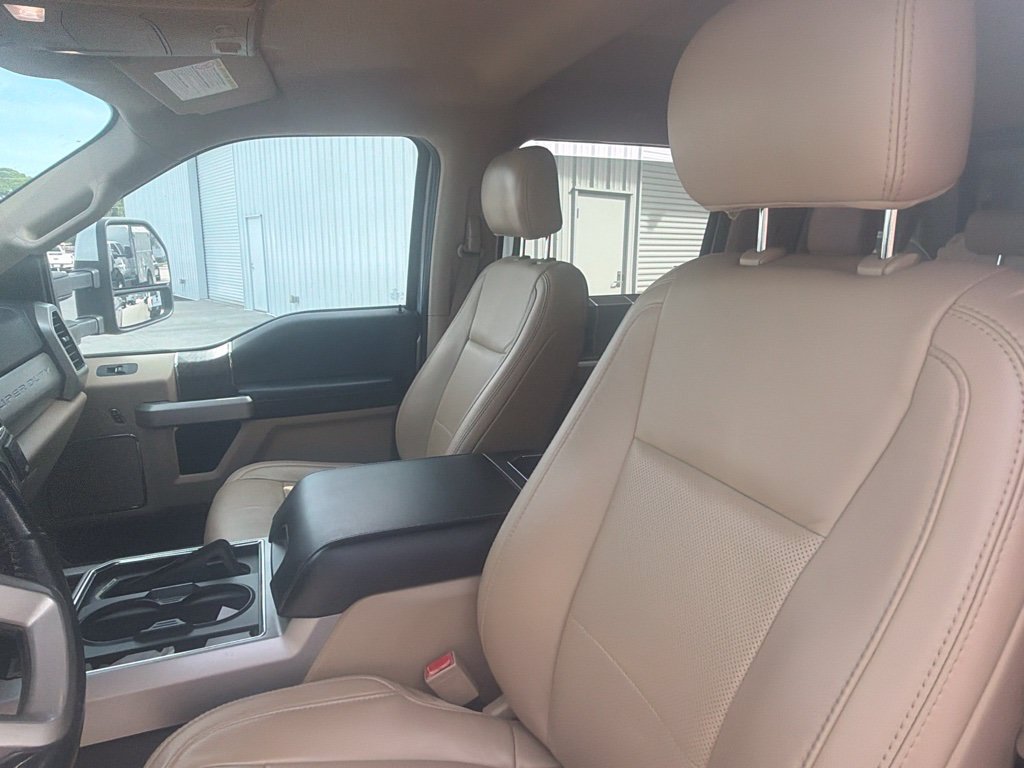 Used 2019 Ford F250 Lariat w/ Lariat Value Package AWD/4WD image 13