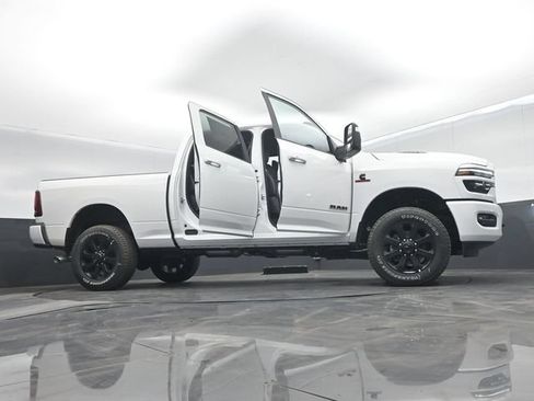 New 2026 RAM 2500 Laramie w/ Night Edition AWD/4WD image 70