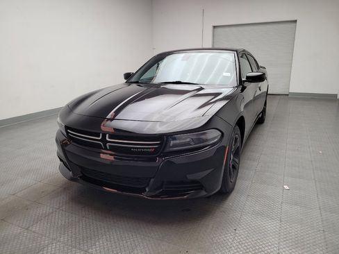 Used 2015 Dodge Charger SE w/ Popular Equipment Group image 15