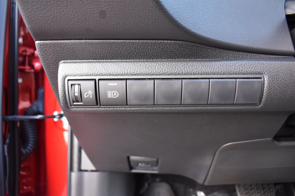 Certified 2026 Toyota Corolla SE FWD image 15