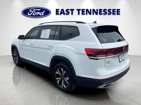 Used 2024 Volkswagen Atlas SE FWD image 5