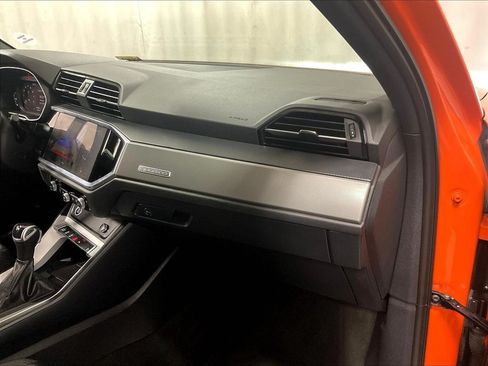 Used 2024 Audi Q3 2.0T Premium AWD/4WD image 13