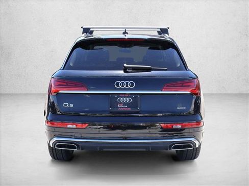 Used 2023 Audi Q5 2.0T Premium Plus w/ Premium Plus Package AWD/4WD image 8