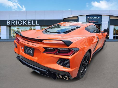 Used 2021 Chevrolet Corvette Stingray Preferred Cpe w/ Z51 Performance Package RWD image 3
