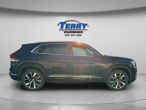 New 2026 Volkswagen Atlas Cross Sport SEL Premium R-Line image 1