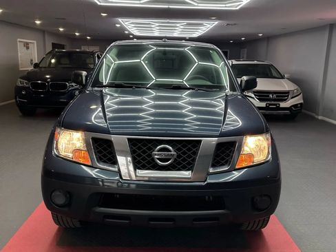 Used 2018 Nissan Frontier SV RWD image 8