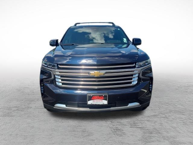 Used 2024 Chevrolet Suburban High Country AWD/4WD image 2