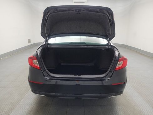 Used 2018 Honda Accord LX image 29