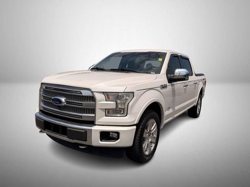 Used 2017 Ford F150 Platinum w/ Equipment Group 701A Luxury AWD/4WD image 2