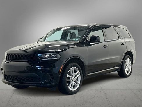Used 2023 Dodge Durango GT image 1