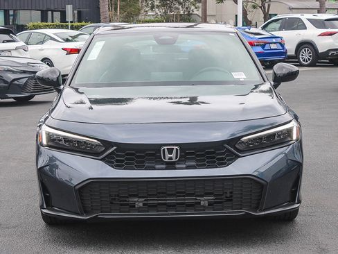 Used 2025 Honda Civic Sport image 2