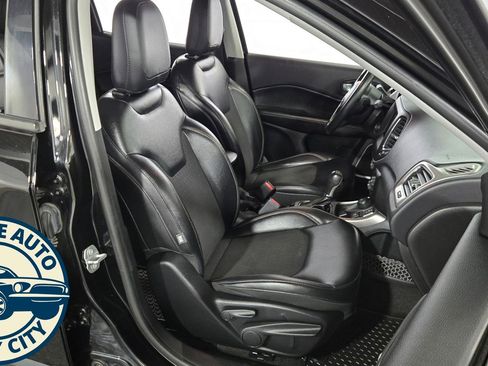 Used 2018 Jeep Compass Latitude w/ Popular Equipment Group image 35