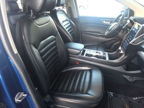 Used 2021 Ford Edge SEL w/ Convenience Package image 10