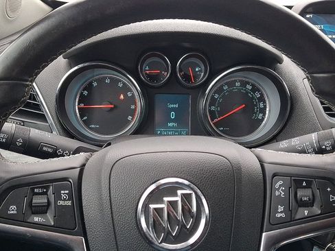 Used 2015 Buick Encore FWD image 20