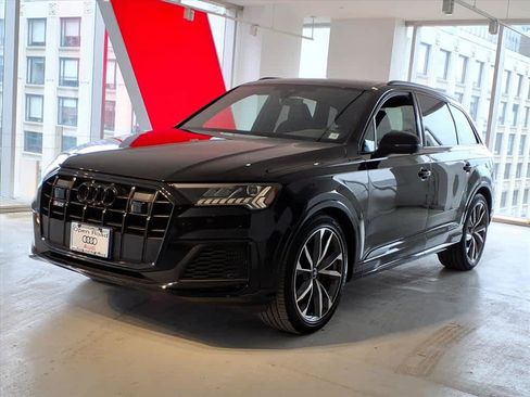 Certified 2023 Audi SQ7 Premium Plus w/ Executive Package AWD/4WD image 1